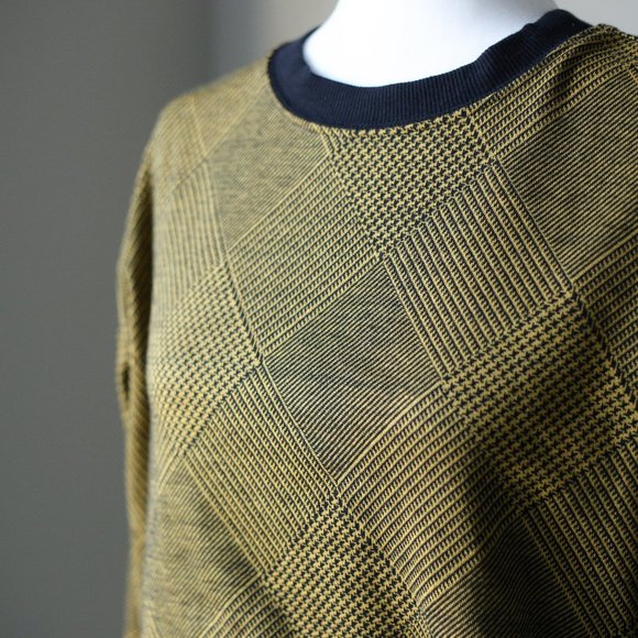 Forever 21 Contrast Trim Glen Plaid Top - Picture 5 of 6